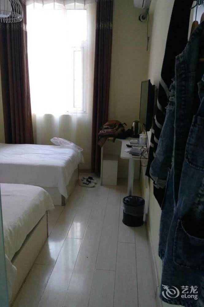 Luoyang Love Me Fashion Hotel Exteriör bild
